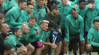 Emotivo reencuentro: Eriksen volvió a la ciudad deportiva del Inter tras infarto en la Euro [VIDEO]