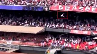 Ingresa bajo tu responsabilidad: la terrible caída de un fanático desde las graderías del Morumbi [VIDEO]