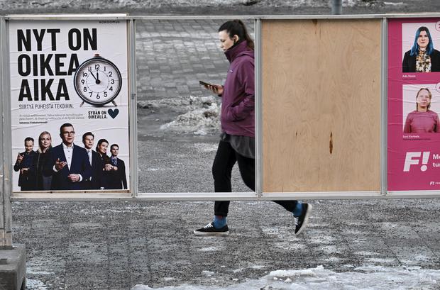 Ciudadana en las calles de Finlandia (Foto: AFP)
