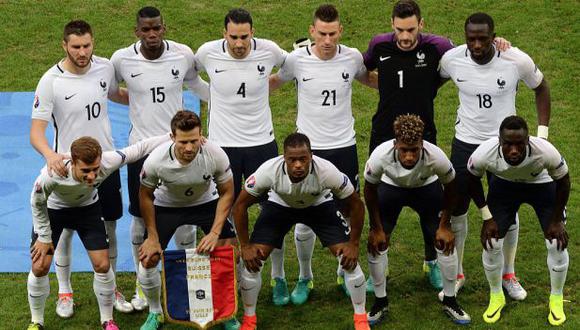 Eurocopa Francia fue forzada a cambiar su camiseta partido ante Suiza | | DEPOR