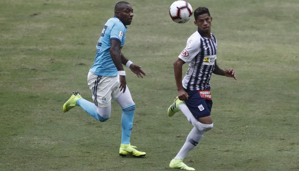 Alianza Lima vs. Sporting Cristal en el Estadio Nacional. (Foto: César Campos / GEC)