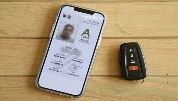 Licencia de conducir digital: conoce cómo y dónde tramitar el documento para portarlo en tu celular en CDMX. (Foto: Getty)