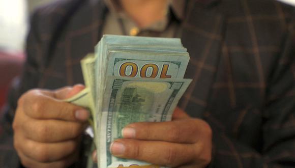 El dólar se negociaba en 20,05 pesos en México este martes (Foto: AFP).