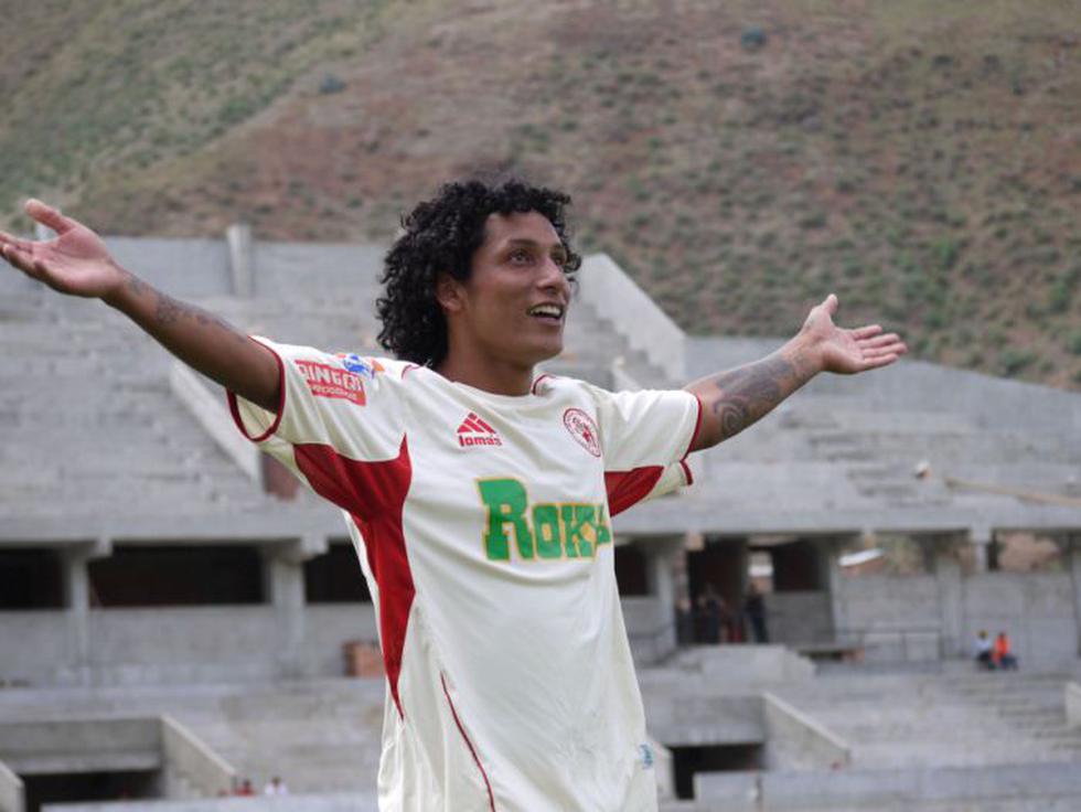 Gustavo Rodas la rompió en León de Huánuco en 2010, fue subcampeón nacional y tuvo a la 'U' y Alianza peleándose por sus servicios. Al final se fue a Ecuador, pero nunca pudo ser el mismo.