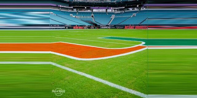 La cancha se personaliza para la ocasión. (Foto: Facebook Hard Rock Stadium)