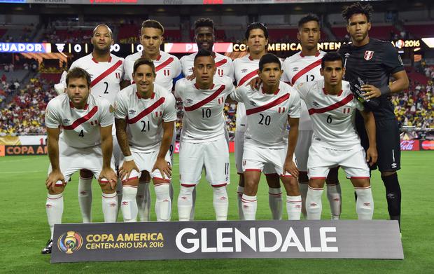 Así formó Perú para el duelo ante Ecuador por la fase de grupos de la Copa América Centenario 2016. (Foto: AFP)