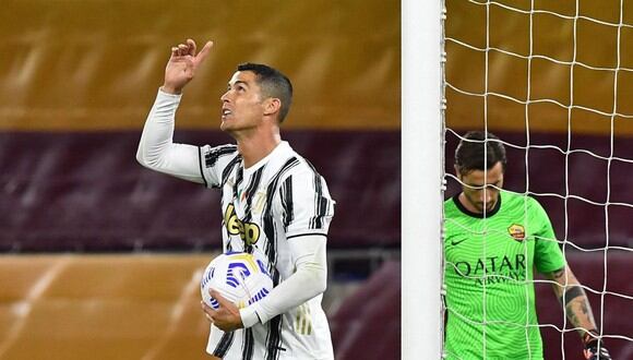 Cristiano Ronaldo marcó dos goles en empate de Juventus ante Roma. (AFP)