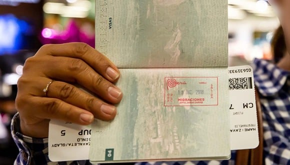 Perú ya no estampará más sellos en los pasaportes (Foto: Migraciones)