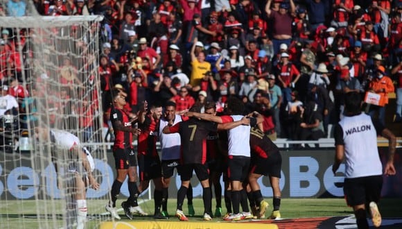 Melgar vs. Alianza Lima se enfrentaron en la final de ida de la Liga 1 2022. (Foto: Leonardo Cuito / @photo.gec)