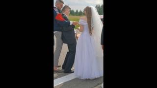 Viral: Ruso asiste a su boda completamente ebrio