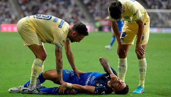 Joao Rojas se lesiona contra el América y preocupa su gravedad (Foto: Mexsport)