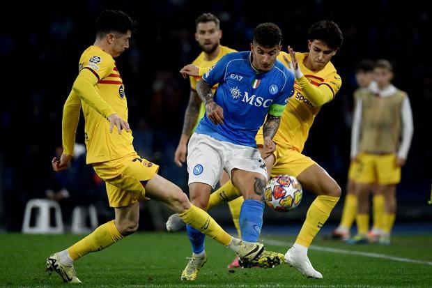Movistar Liga de Campeones y ESPN transmiten Barcelona vs. Napoli en vivo online por los octavos de final de la UEFA Champions League.