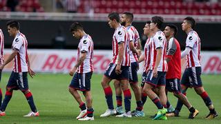 Chivas de Guadalajara maneja dos nombres para reforzarse con miras al Clausura 2018