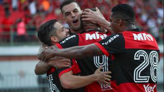 Con Guerrero: Flamengo venció a Atlético Paranaense por la fecha 22 del Brasileirao