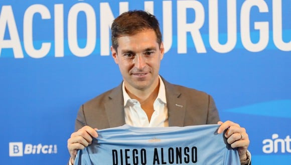Diego Alonso fue presentado como nuevo DT de Uruguay en enero del 2022. (Foto: Agencias)