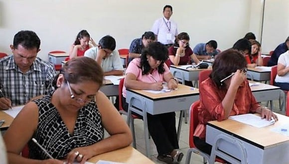 El examen se llevó a cabo el pasado domingo 3 de diciembre y participaron más 100 mil profesionales. (Foto: Archivo)