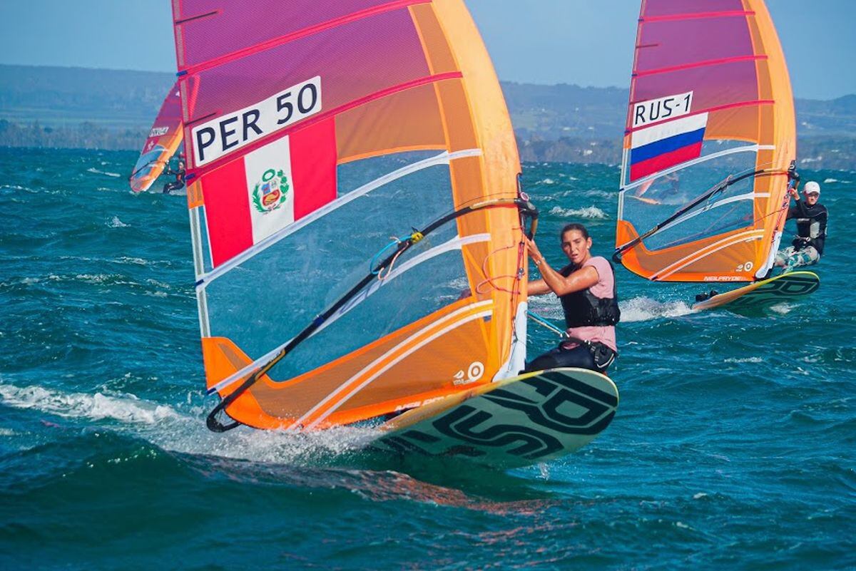 María Belén Bazo es la windsurfista número uno del Perú. (Foto: rsxclass.org)