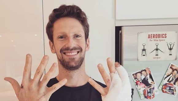 Romain Grosjean se quitó el vendaje para mostrar cómo quedó su mano izquierda. (Foto: Instagram)