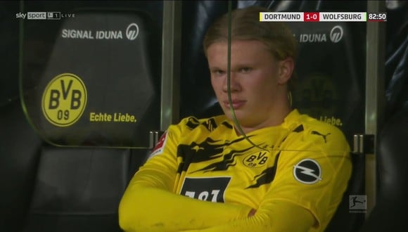 Erling Haaland y su molestia tras ser cambiado ante Wolfsburgo. (Captura: Sky Sports)