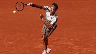 ¡Que pase su 'Majestad'! Federer venció a Ruud y avanzó a los octavos de final del Roland Garros 2019