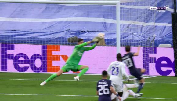 Thibaut Courtois evitó el 1-0 del Manchester City vs. Real Madrid por Champions League. (Foto: beIN Sports)