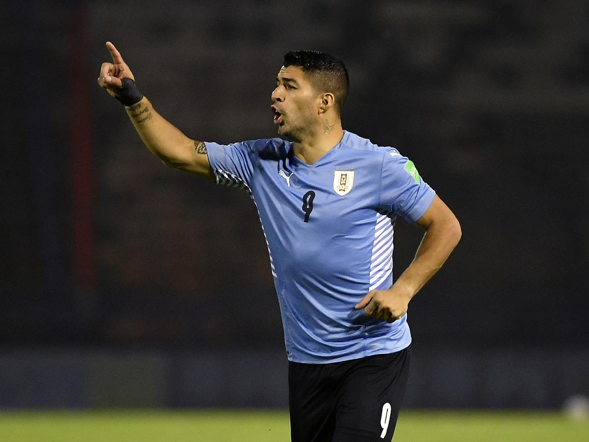 El extraño pedido de la Fifa para la selección de Uruguay por las estrellas  del escudo