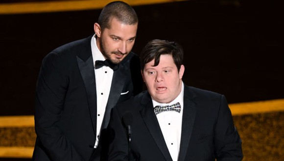 Primera vez en la historia de los Oscar en que un actor con Síndrome de Down entregue un premio(Foto: KGTV)