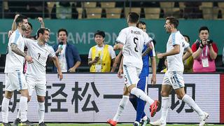 ¡Directo a la final! Uruguay goleó por 3-0 a Uzbekistán y quedó a un paso del título de la China Cup