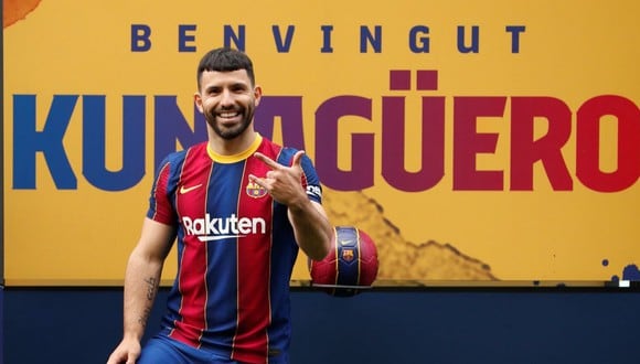 Sergio Agüero firmó contrato con Barcelona por las próximas dos temporadas. (Foto: FC Barcelona)