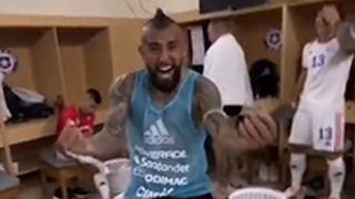 Vidal explotó de emoción por victoria sobre Paraguay: “Sigan hablando, mufas” [VIDEO]