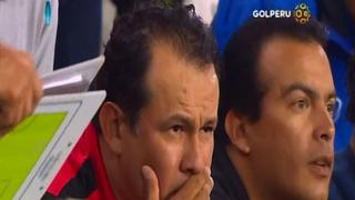 ¿Un hincha de Melgar? Juan Reynoso mira el duelo contra Universitario desde la tribuna