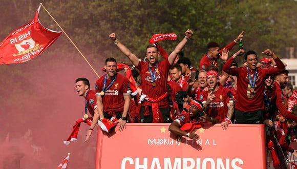 Liverpool no logra el título inglés desde hace 30 años, cuando aún no se llamaba Premier League. (Foto: AFP)