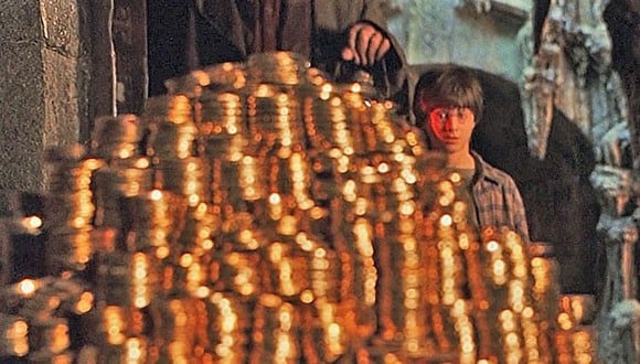 Harry Potter descubrió en su primera película que había heredado una gran riqueza (Foto: Warner Bros.)