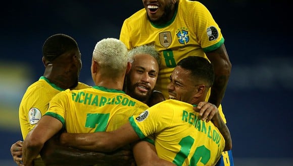 Brasil clasificó a cuartos de final de la Copa América tras golear a Perú. (Getty)