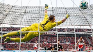 Debut soñado: Lucas Alario anotó su primer gol con Bayer Leverkusen ante el Hamburgo