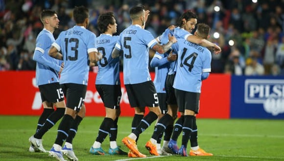 Doblete de Cavani: Uruguayo venció 5-0 a Panamá en el Estadio Centenario de Montevideo. (Getty Images)