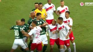 ¡Casi se van a las manos! Paolo Guerrero tuvo un duro cruce con Felipe Melo en el Inter-Palmeiras [VIDEO]