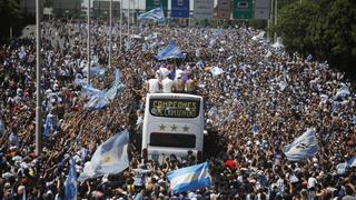 Caravana del bus de Argentina terminó en helicóptero por motivos de seguridad