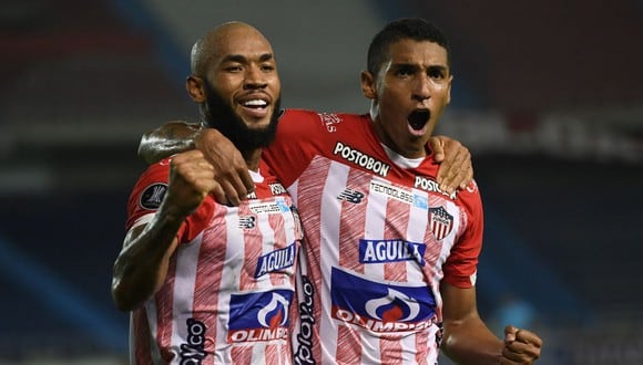 Junior goleó 3-0 a Bolívar y jugará la fase de grupos de la Copa Libertadores 2021. (Foto: AFP)