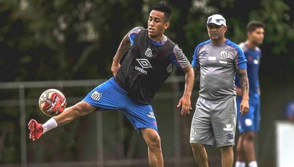 Cueva llegó en enero de este año a Santos de Brasil. (Foto: Santos FC)