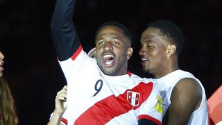 Selección Peruana: Jefferson Farfán tuvo enorme gesto con dos niños en pleno tráfico