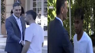 El frío saludo de Dani Carvajal y Yamine Lamal al presidente Pedro Sánchez tras ganar la Eurocopa (VIDEO)