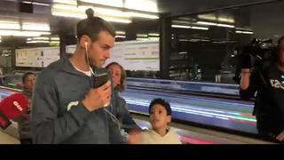 Con cara de pocos amigos: el feo gesto de Gareth Bale en su vuelta a España tras viaje fugaz a Londres [VIDEO]
