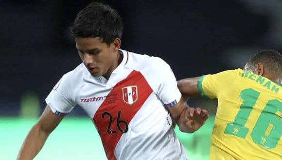 Jhilmar Lora debutó con Perú en la Copa América. (Foto: Agencias)