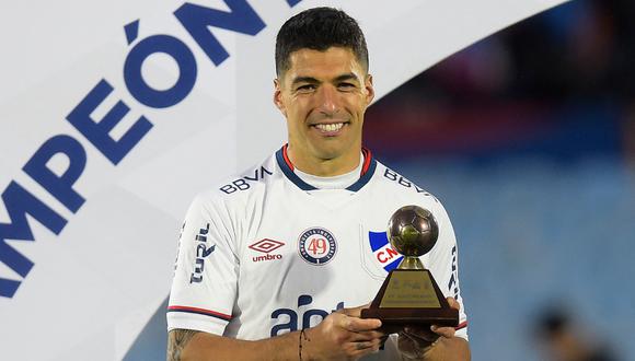Luis Suárez se va de Nacional convertido toda una leyenda. (Foto: AFP)