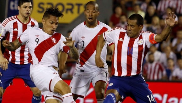 Perú se impuso 4-1 frente a Paraguay en las Eliminatorias rumbo a Rusia 2018. (Foto: EFE)