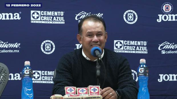 Conferencia de prensa de Juan Reynoso con Cruz Azul. (Foto: Agencias)