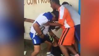 Repudiable: la brutal agresión a un árbitro en partido de fútbol de menores [VIDEO]