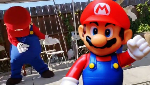 Un video viral tiene como protagonista a Mario bailando como Michael Jackson para el divertimento de unos niños. | Crédito: @jaay_cool / Twitter / Pixabay / Referencial