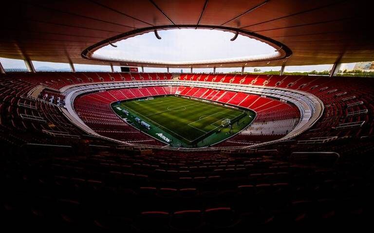 Estadio Akron, de propiedad de Chivas de Guadalajara, tiene una capacidad para más de 49 mil espectadores. (Foto: Agencias).